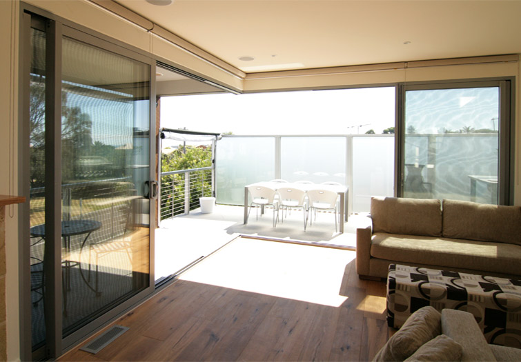 Custom Aluminium Corner Doors Melbourne Rylock Windows & Doors